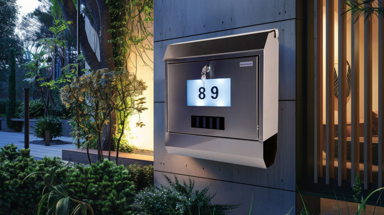 Adobe Stock @ Prostock-studio